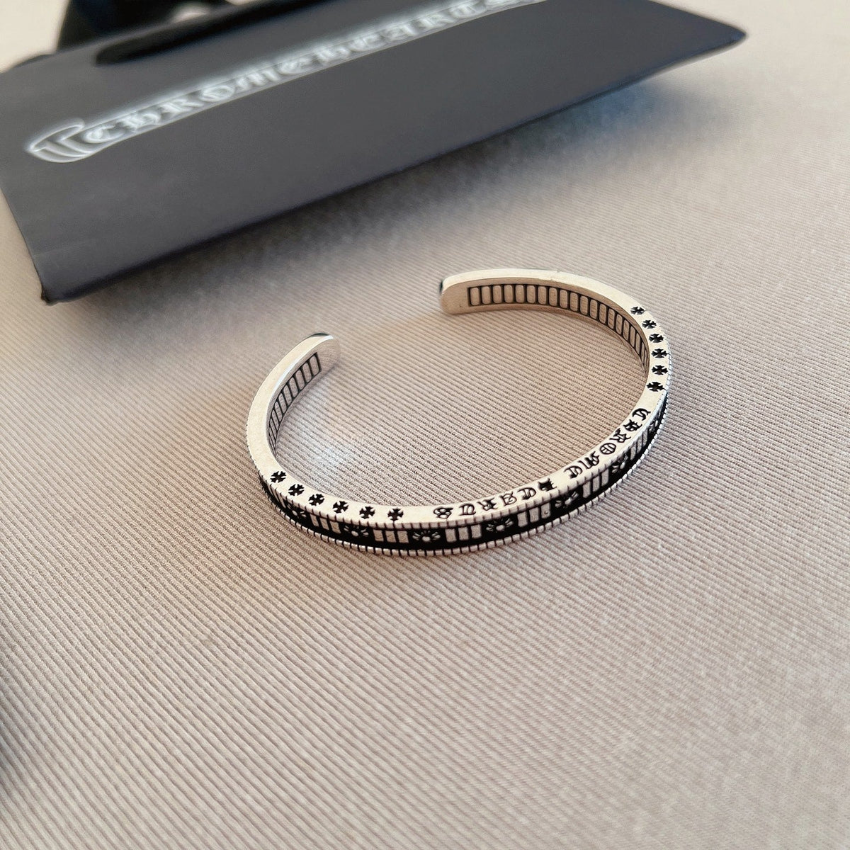 Martin Graham bracelet in polished metal-tone – styled product view