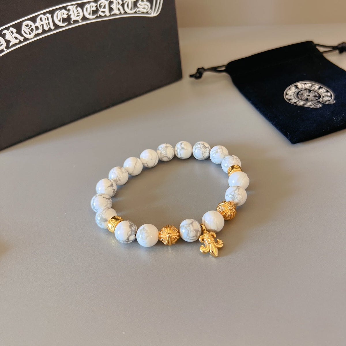 Martin Graham beaded bracelet in polished metal-tone – side detail