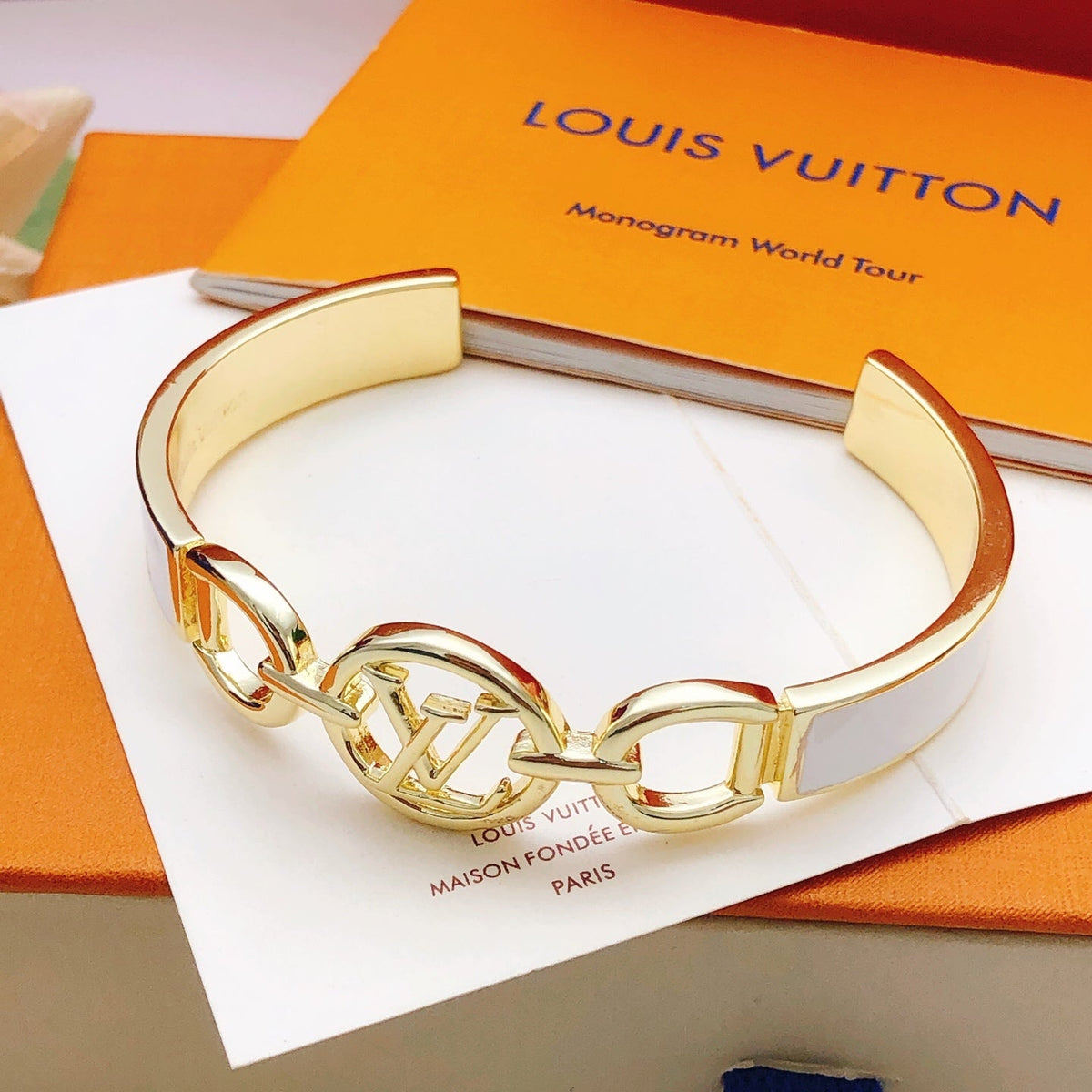 Martin Graham bangle in polished metal-tone – front product view