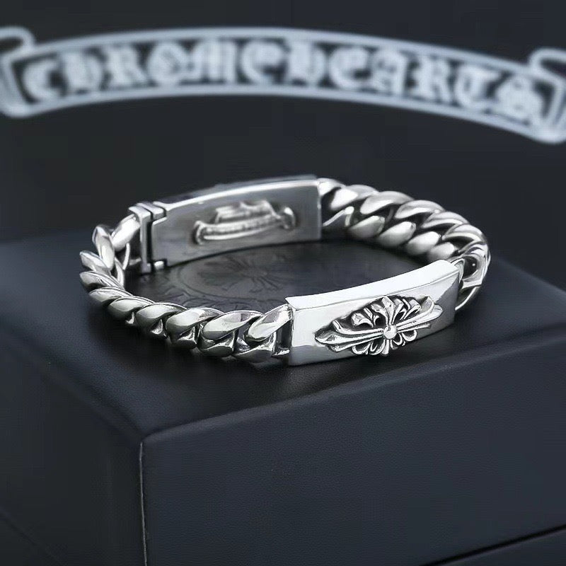 Martin Graham bracelet in polished metal-tone – main product view