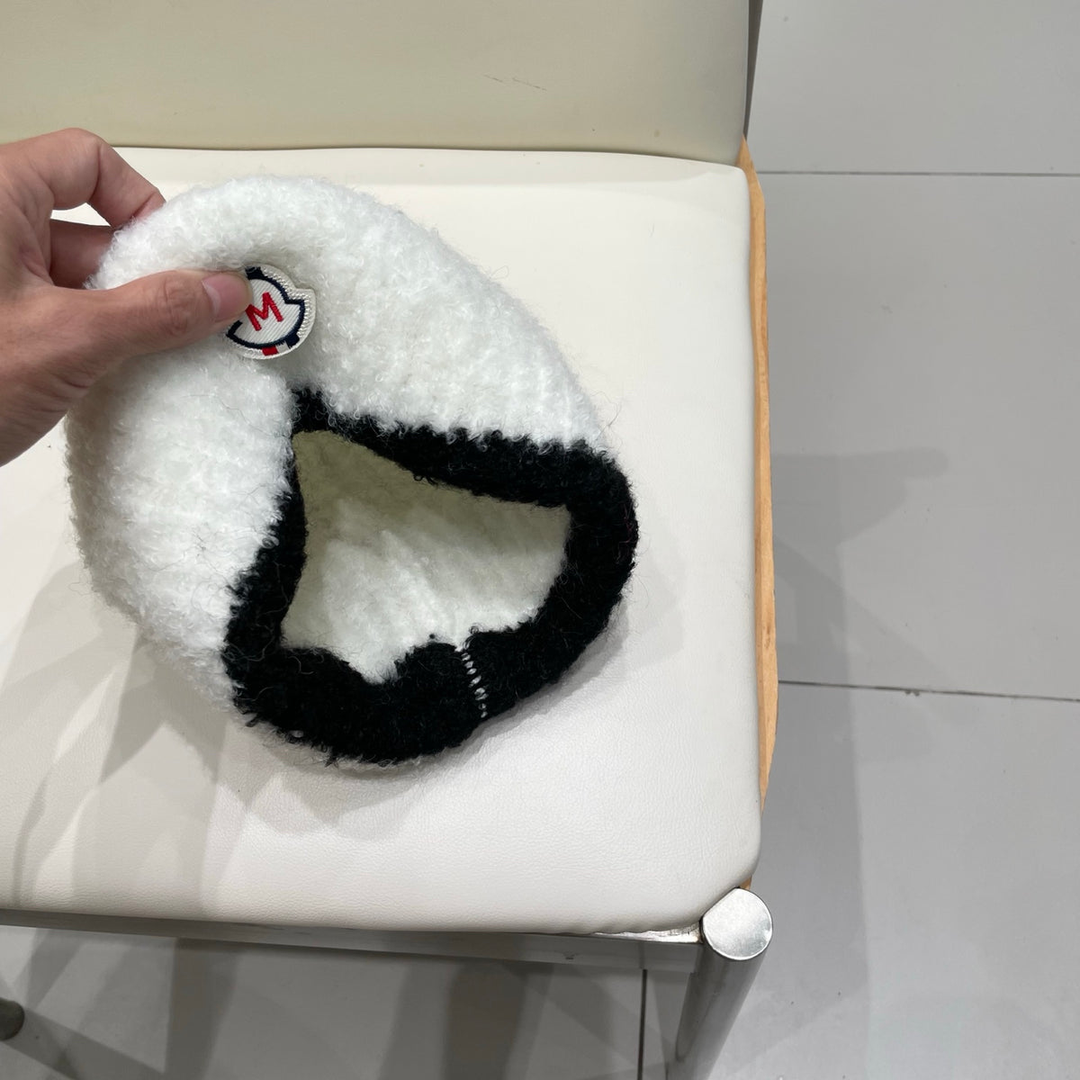 Moncler Cashmere Beanie - image 9