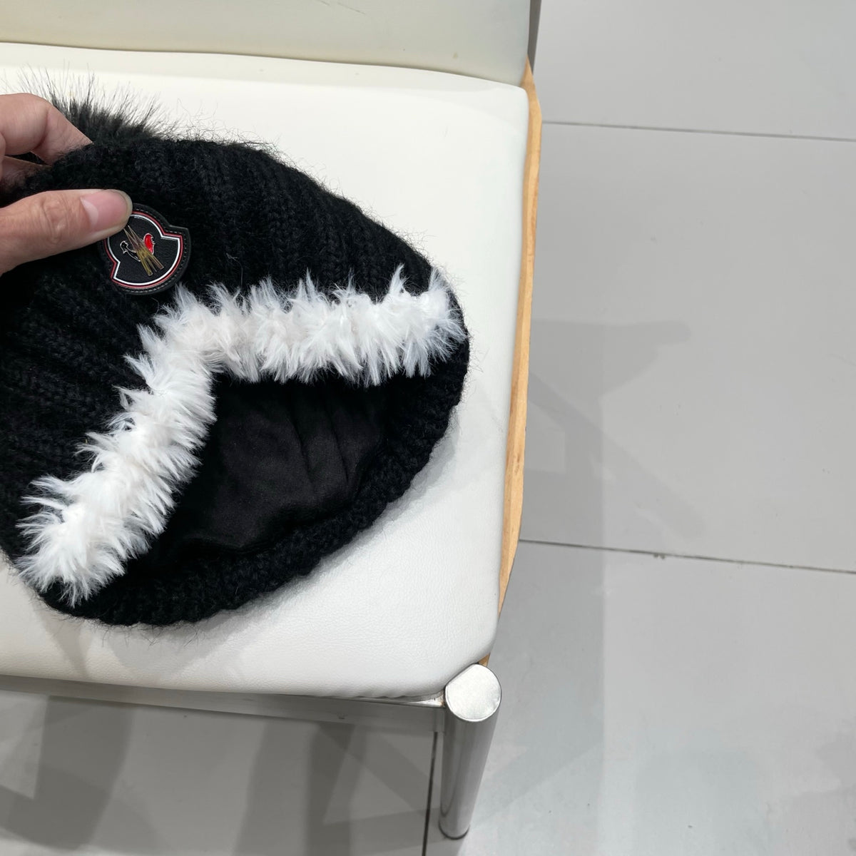 Moncler Cashmere Beanie - image 9