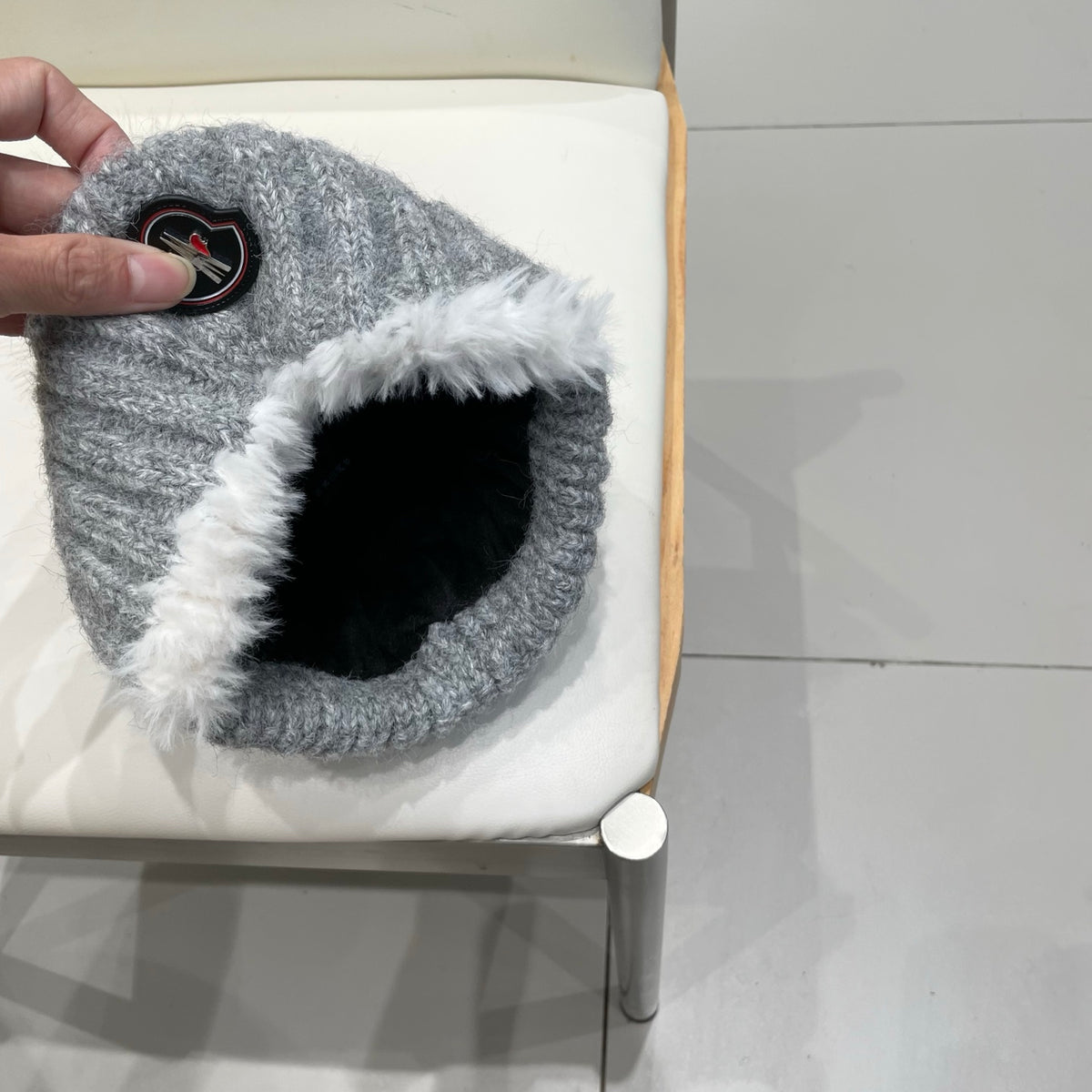 Moncler Cashmere Beanie - image 9