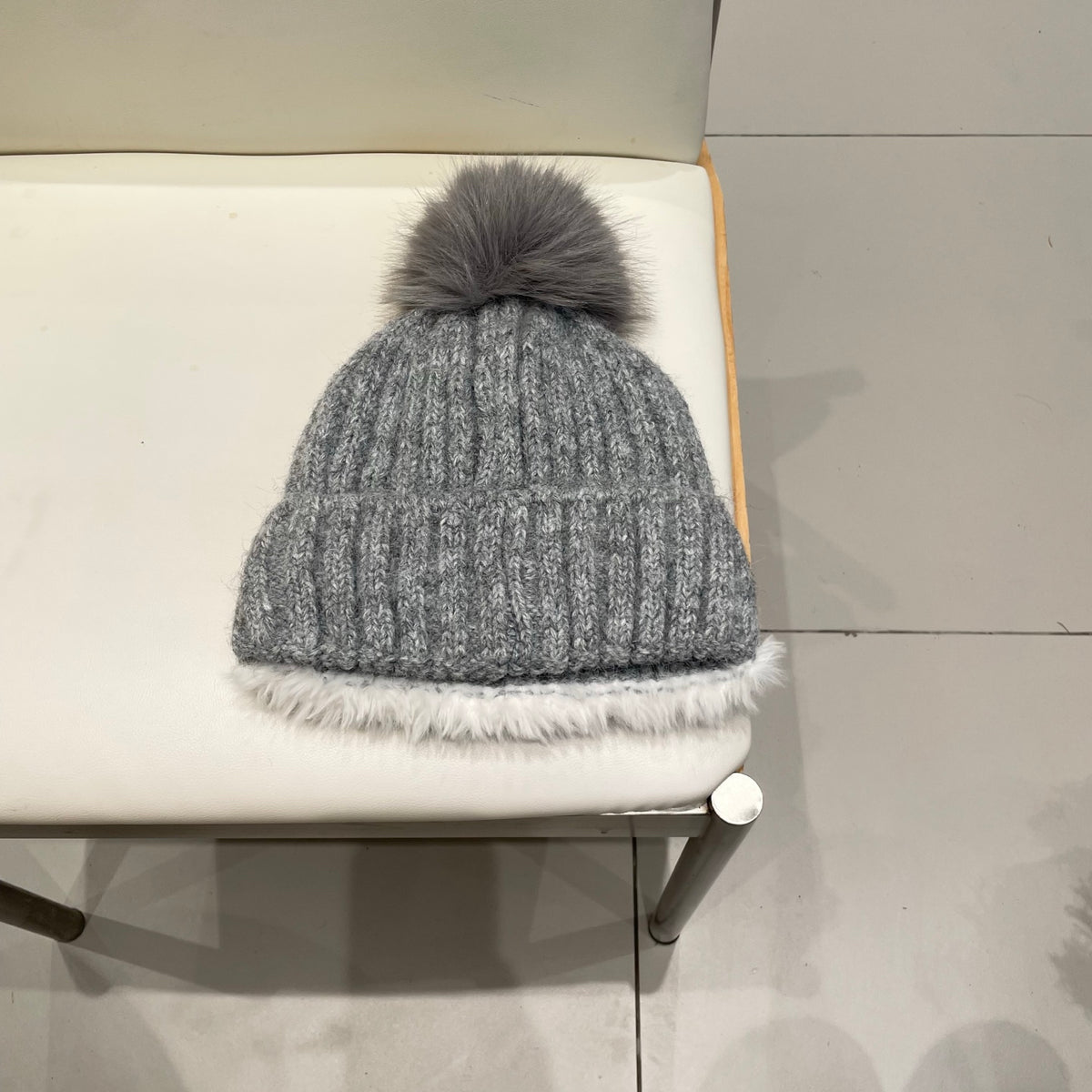 Moncler Cashmere Beanie - image 7