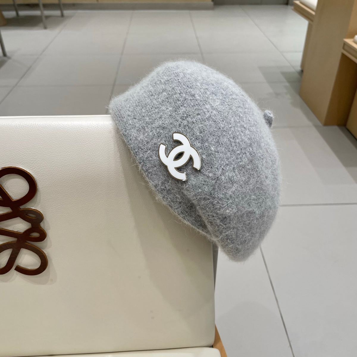 Beret - image 7