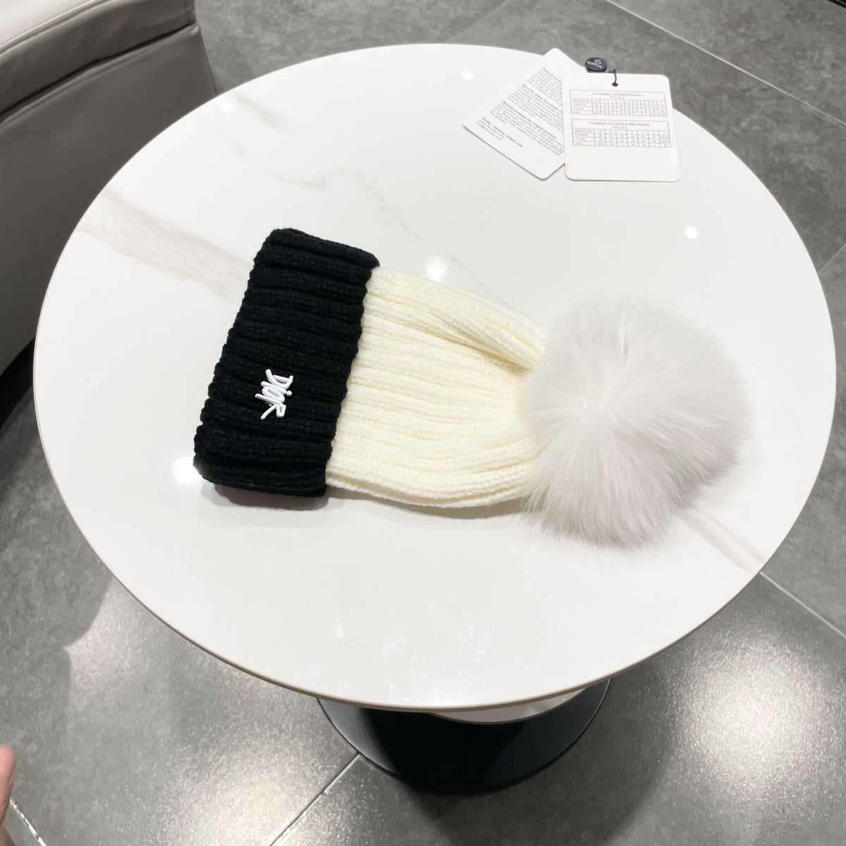 Moncler Beanie - image 8