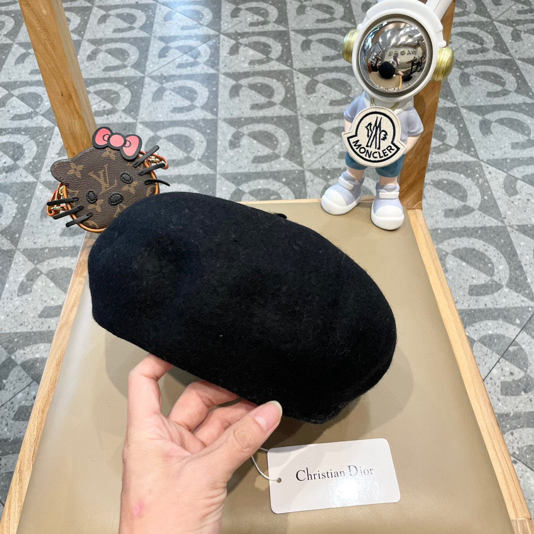 Dior Wool Beret - image 4