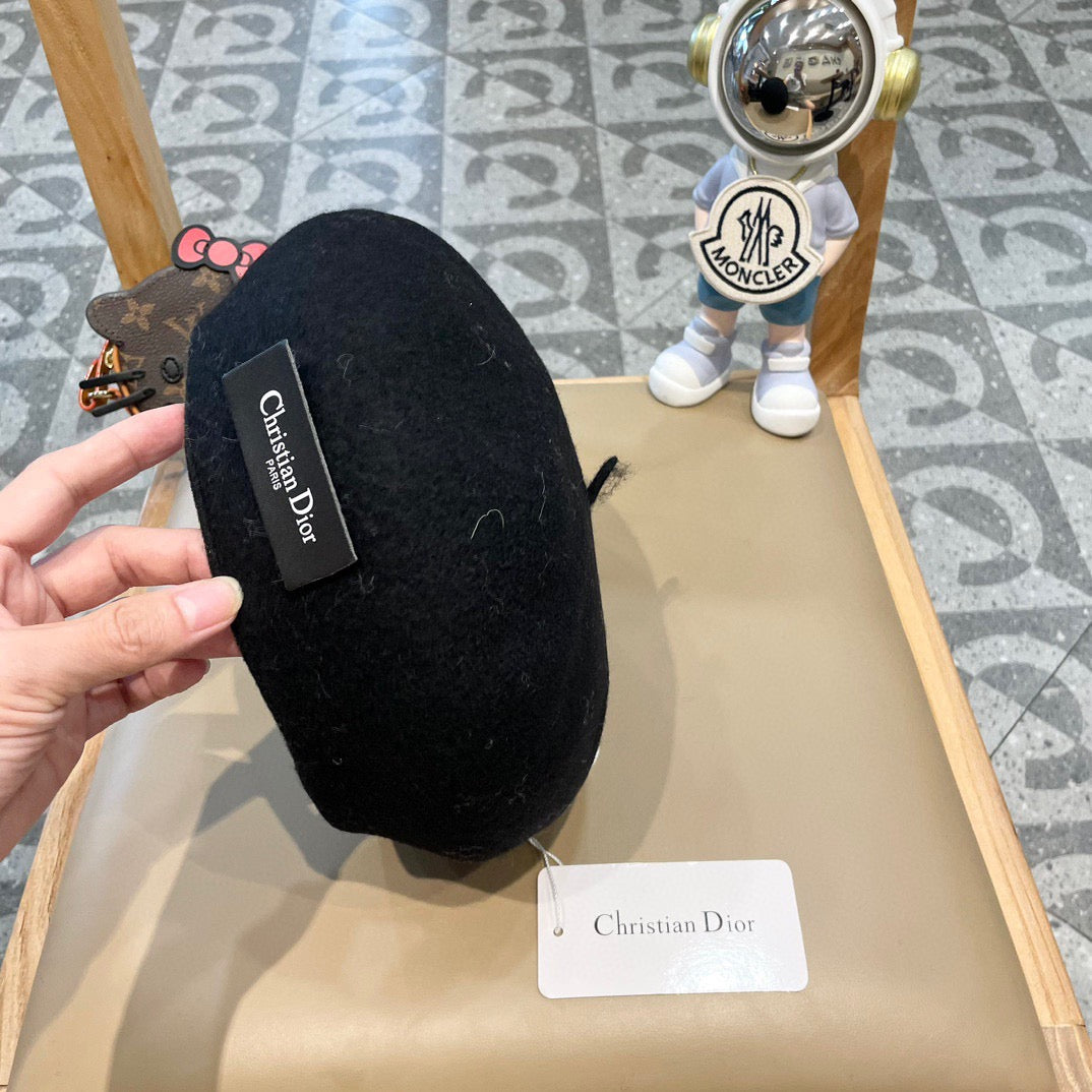 Dior Wool Beret - image 7