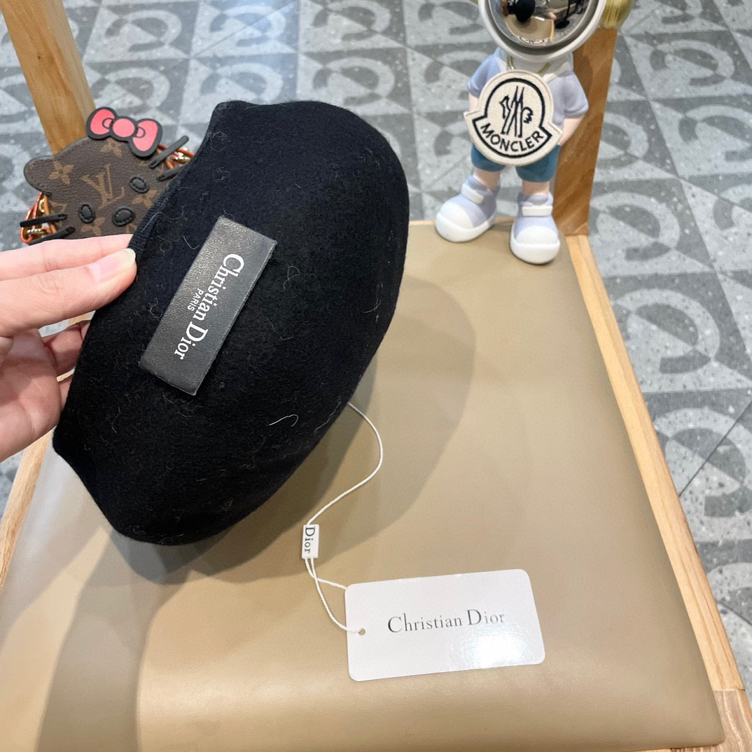 Dior Wool Beret - image 3