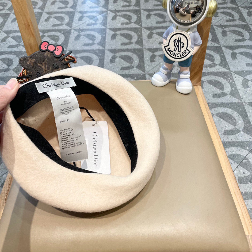 Dior Wool Beret - image 9