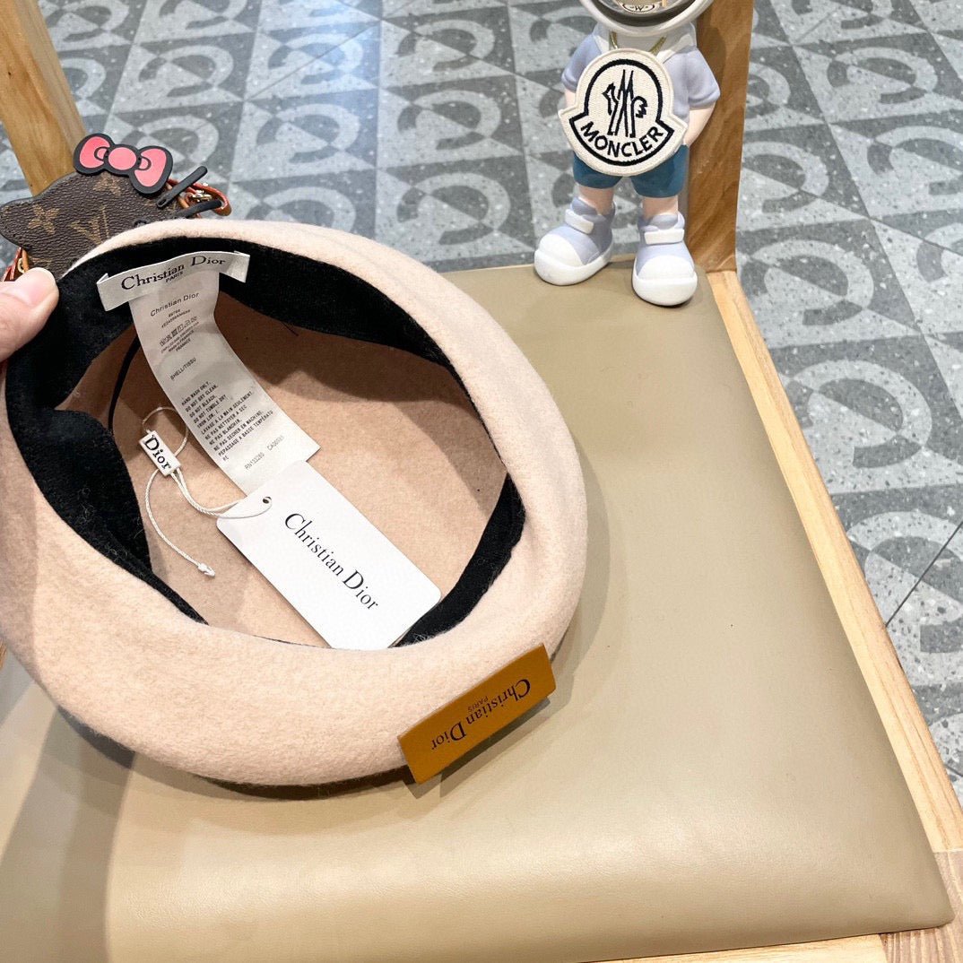 Dior Wool Beret - image 9