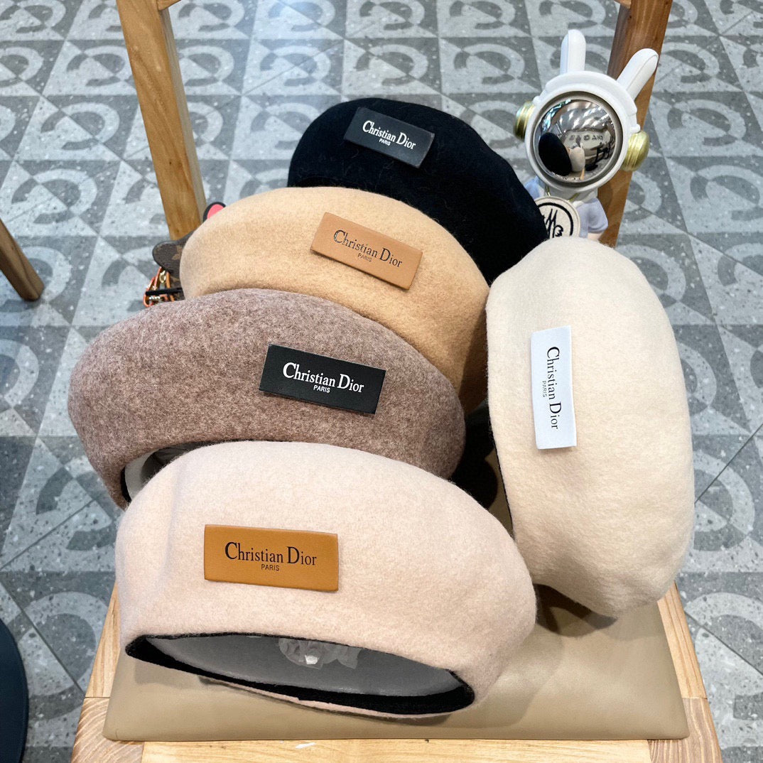 Dior Wool Beret - image 5