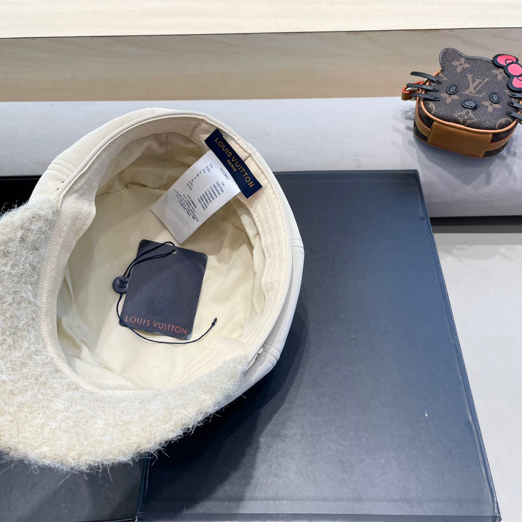 Louis Vuitton Newsboy Cap - image 8