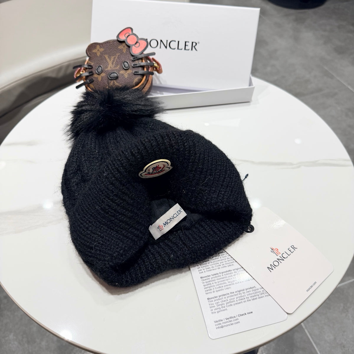 Moncler Beanie - image 9