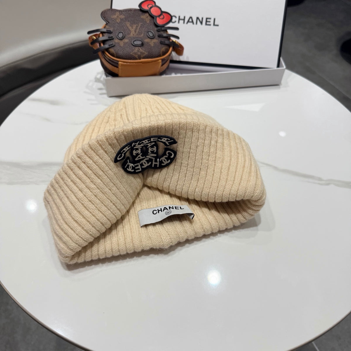 Chanel Knit Beanie - image 9