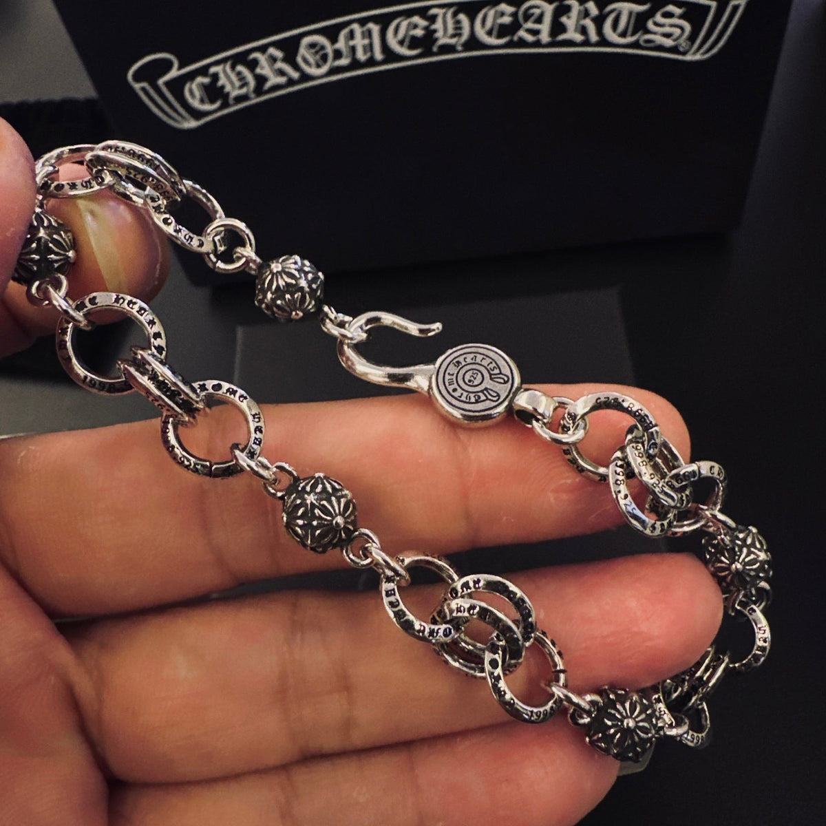 Martin Graham bracelet in polished metal-tone – close-up detail