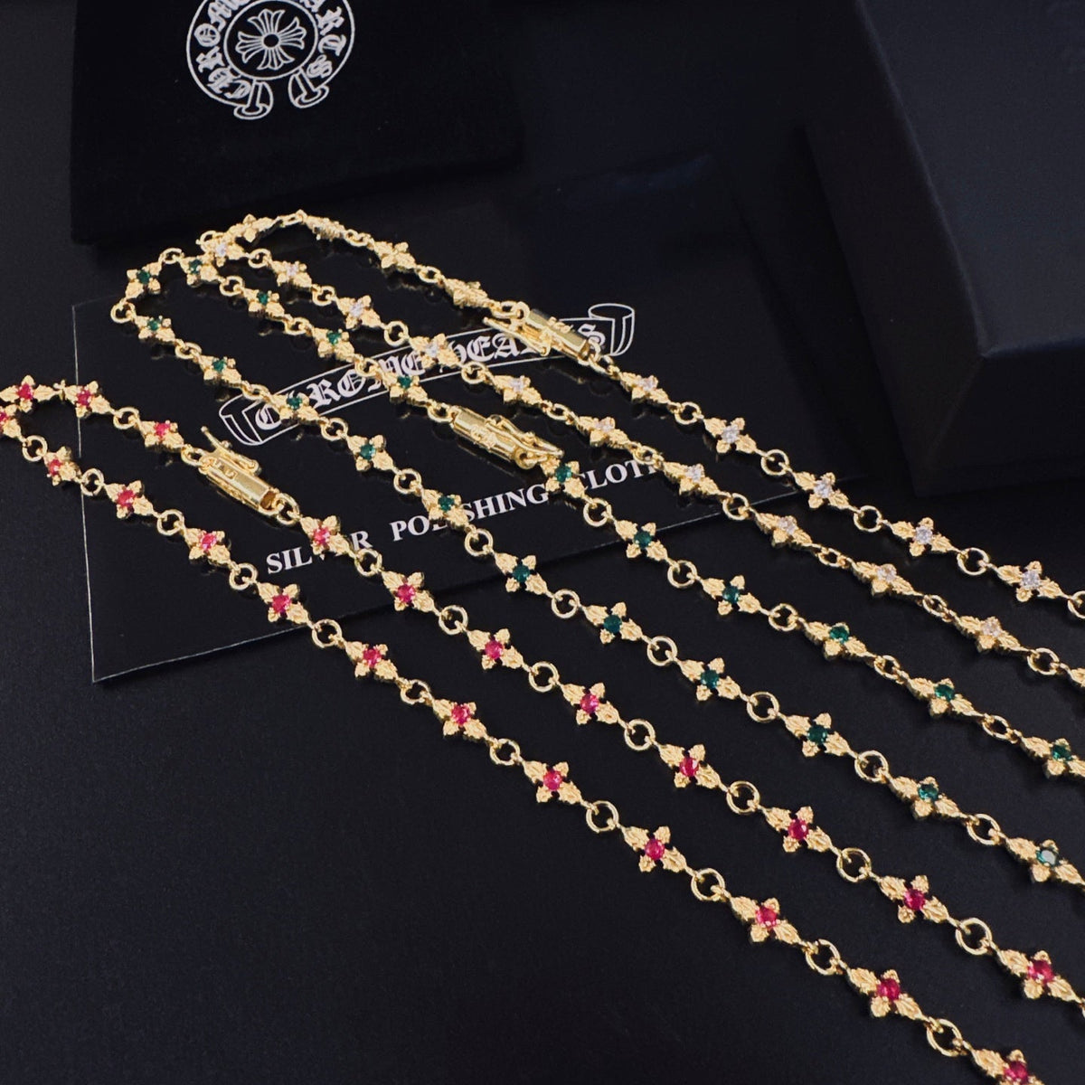 Martin Graham pendant necklace in polished metal-tone – detail view