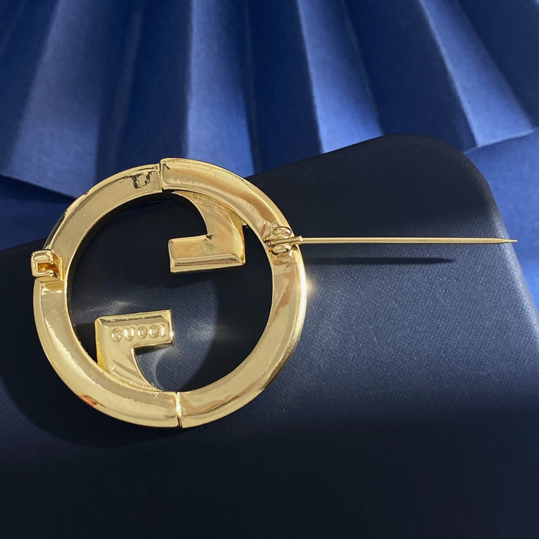 Martin Graham brooch in polished metal-tone – front product view