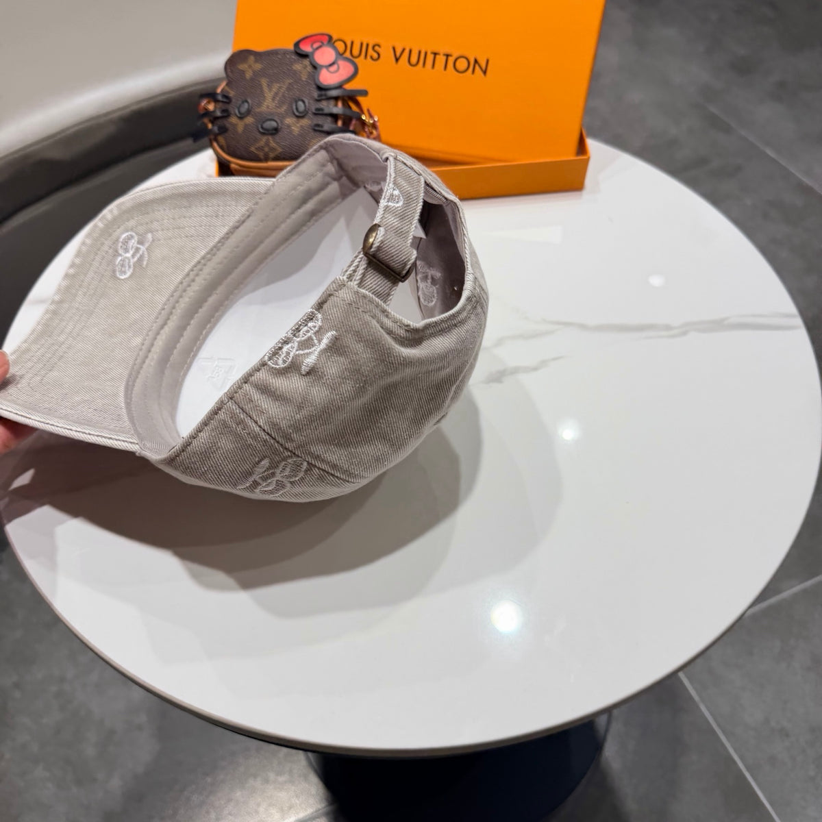 Louis Vuitton Baseball Cap - image 8