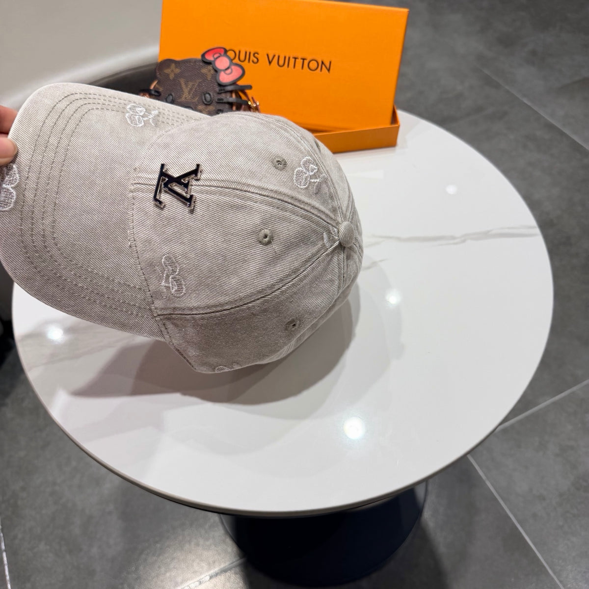 Louis Vuitton Baseball Cap - image 7