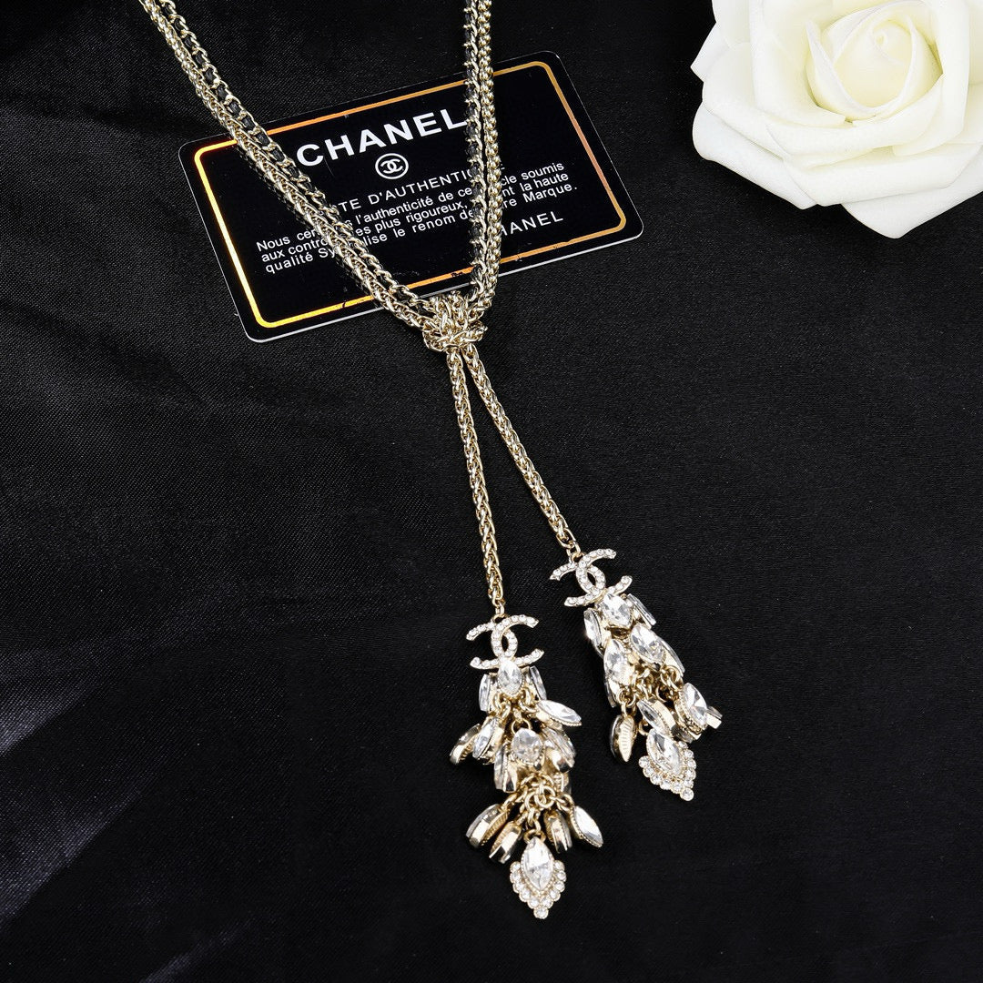 Martin Graham pendant necklace in polished metal-tone – front product view
