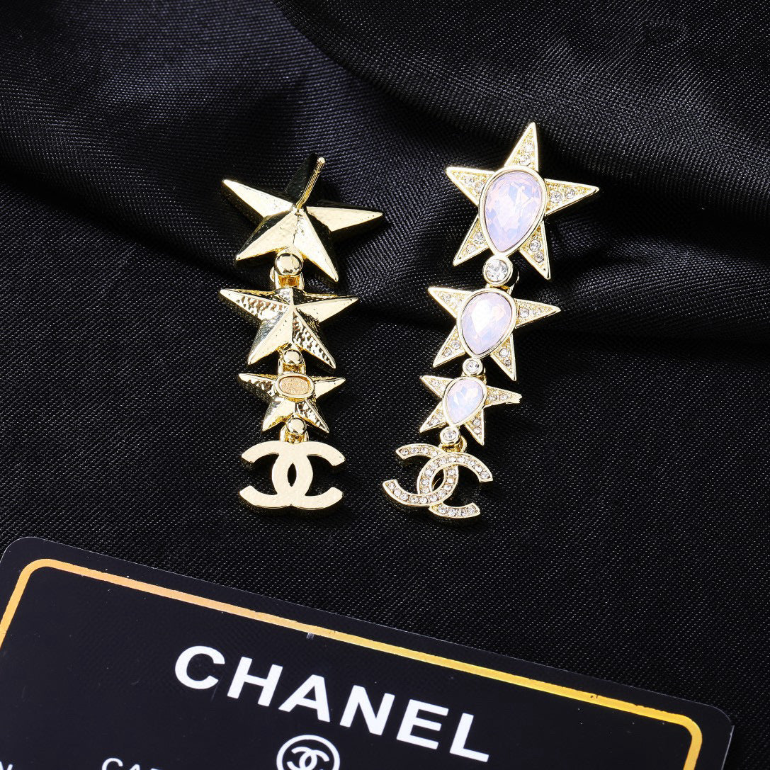 Martin Graham earrings in polished metal-tone – side detail