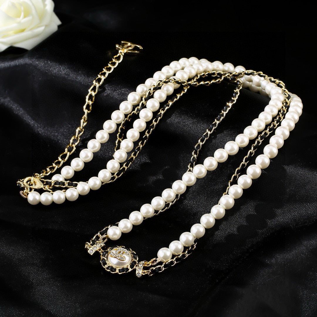 Martin Graham jewelry accessory in polished metal-tone – close-up detail