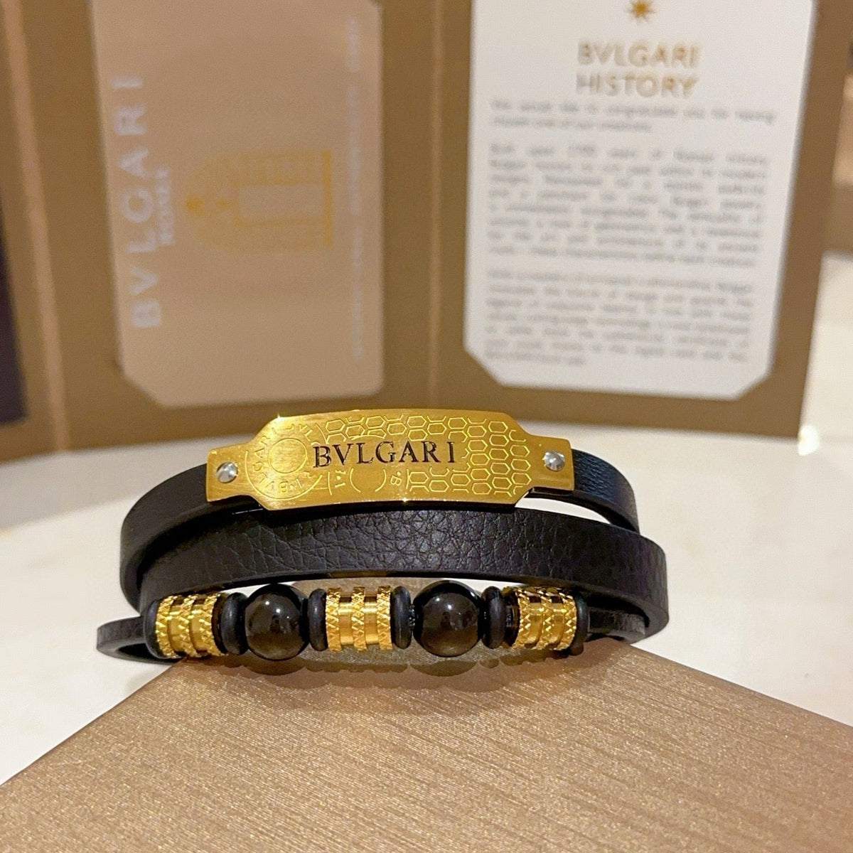 Martin Graham bracelet in polished metal-tone – close-up detail
