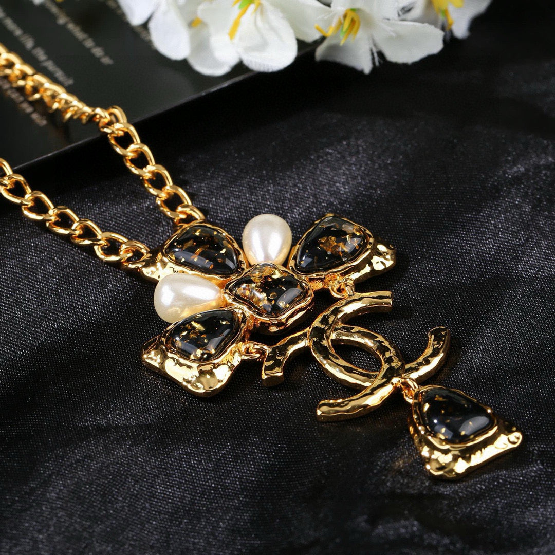 Martin Graham pendant necklace in polished metal-tone – main product view