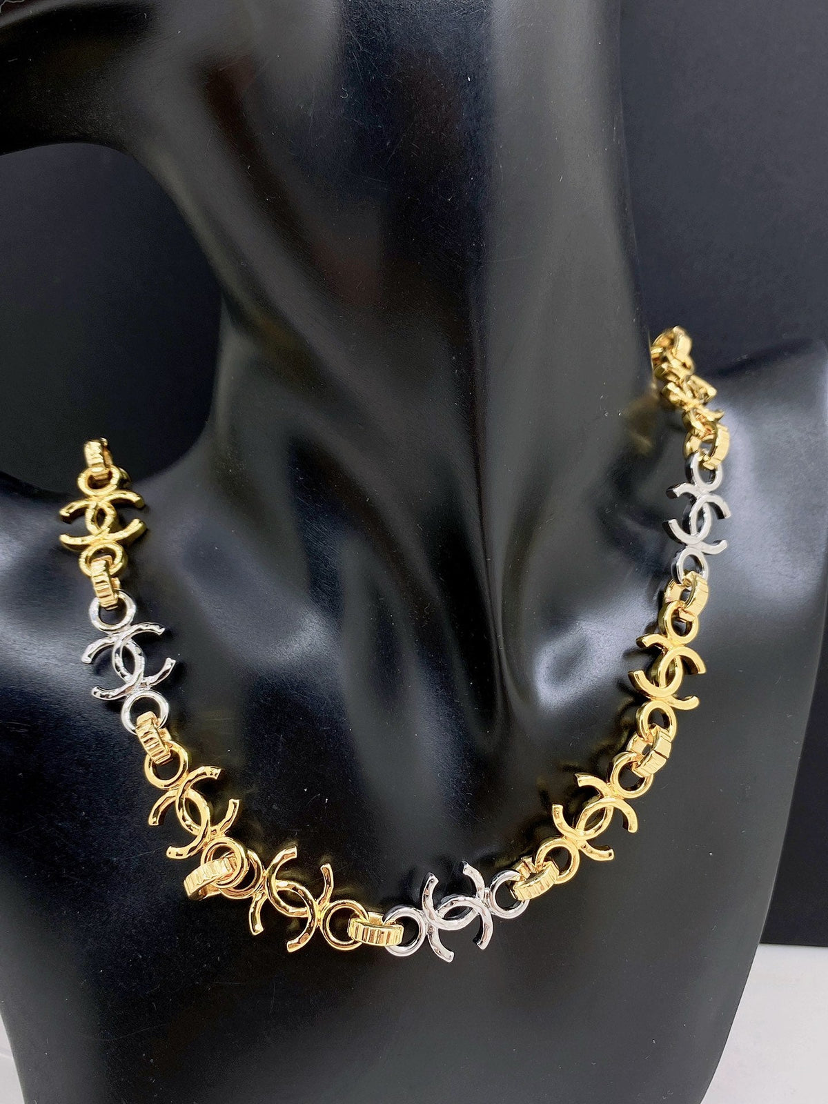 Martin Graham pendant necklace in polished metal-tone – front product view