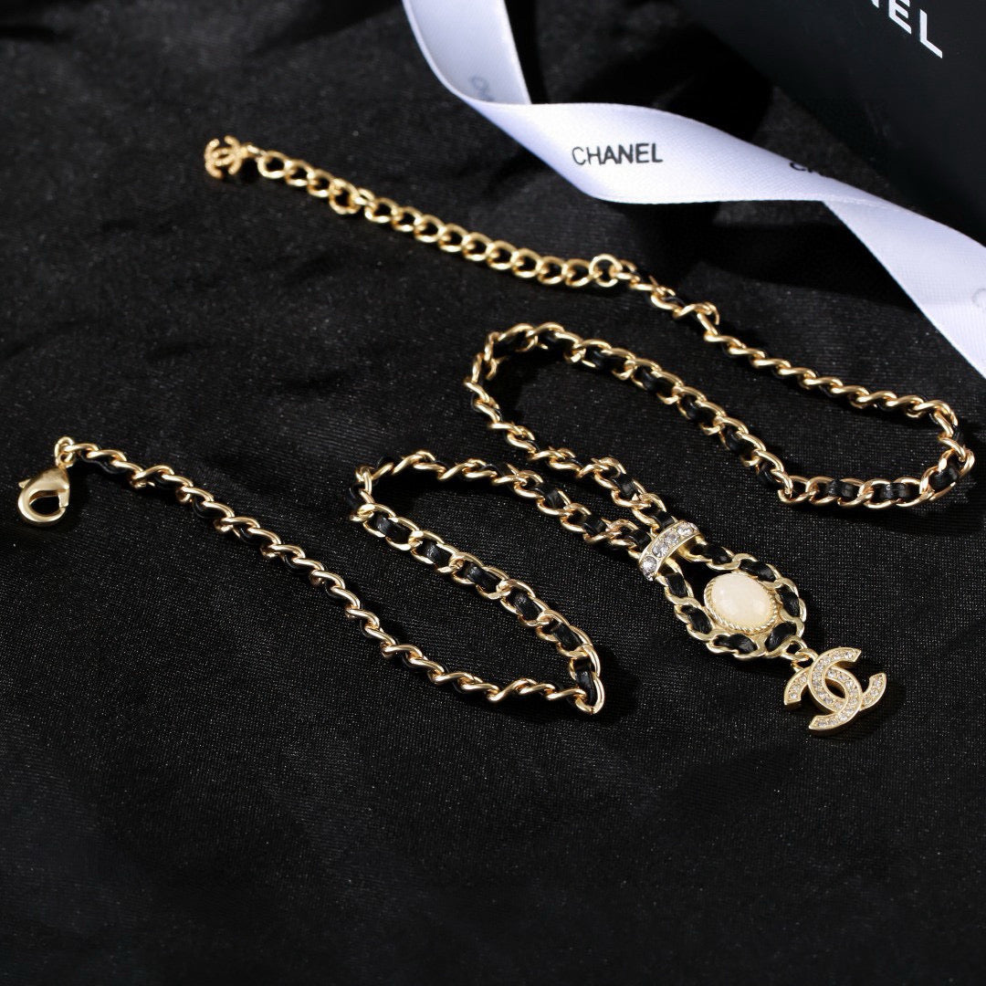 Martin Graham pendant necklace in polished metal-tone – main product view