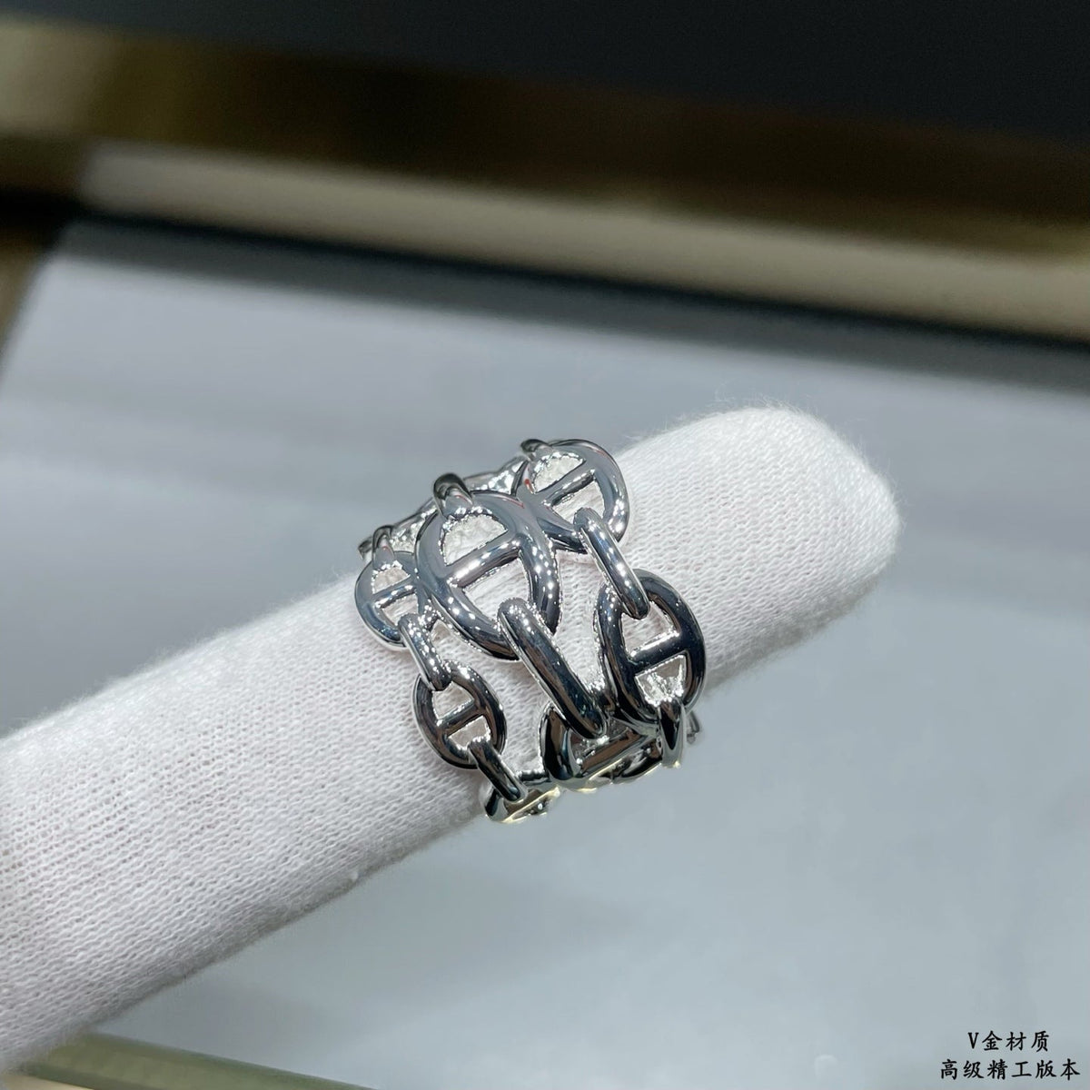 Martin Graham ring in polished metal-tone – main product view