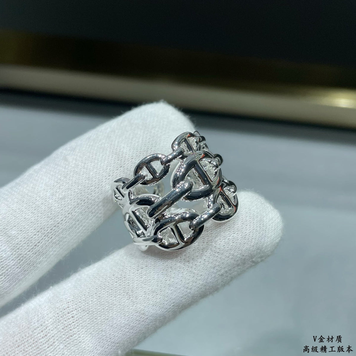 Martin Graham ring in polished metal-tone – front product view