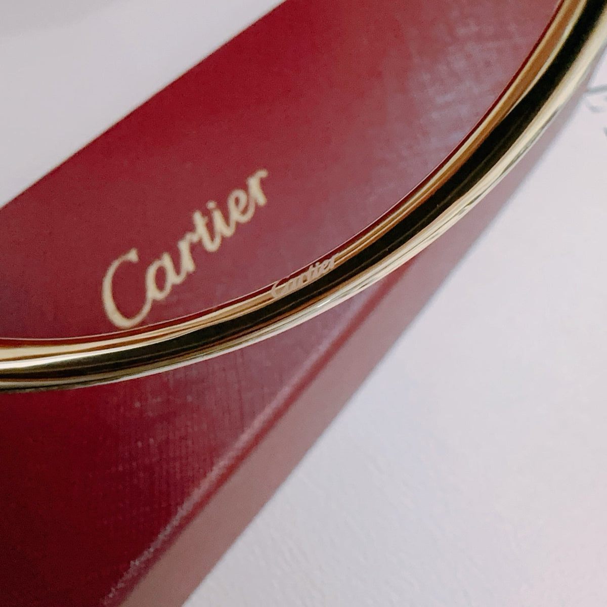 Martin Graham bracelet in polished metal-tone – detail view