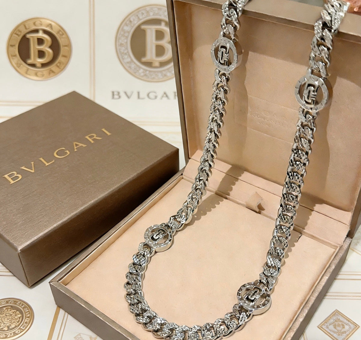 Martin Graham pendant necklace in polished metal-tone – front product view