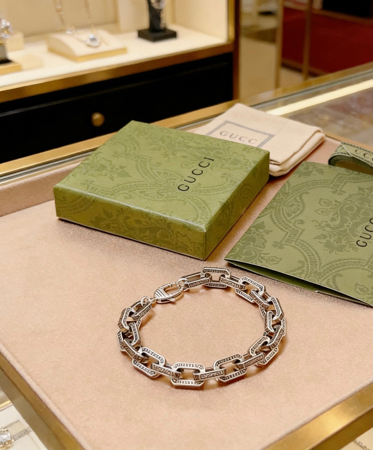Martin Graham bracelet in polished metal-tone – front product view