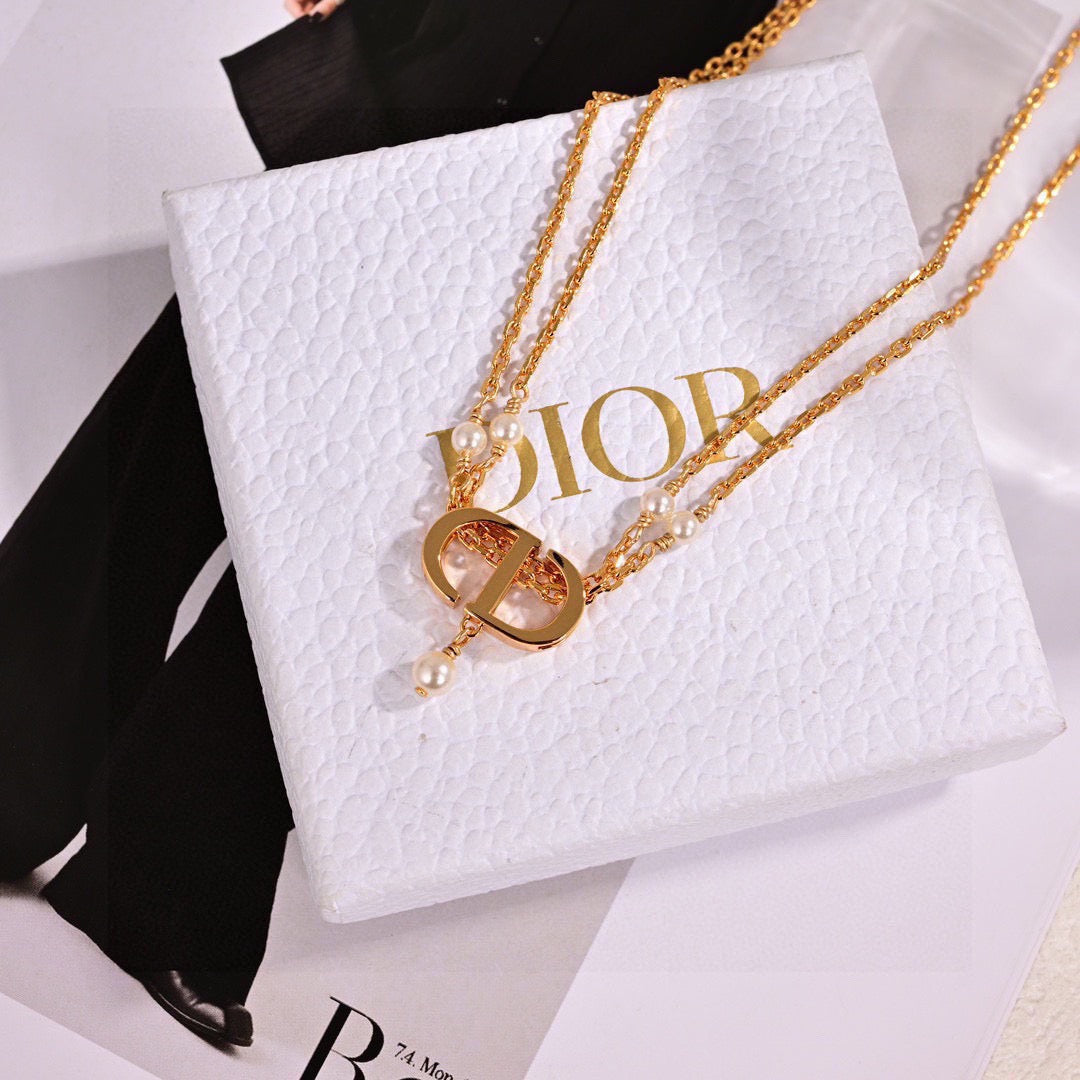 Martin Graham pendant necklace in polished metal-tone – main product view
