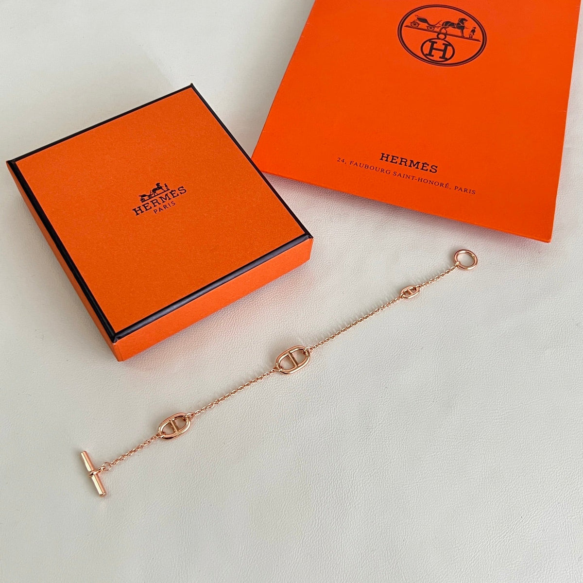 Martin Graham bracelet in polished metal-tone – front product view