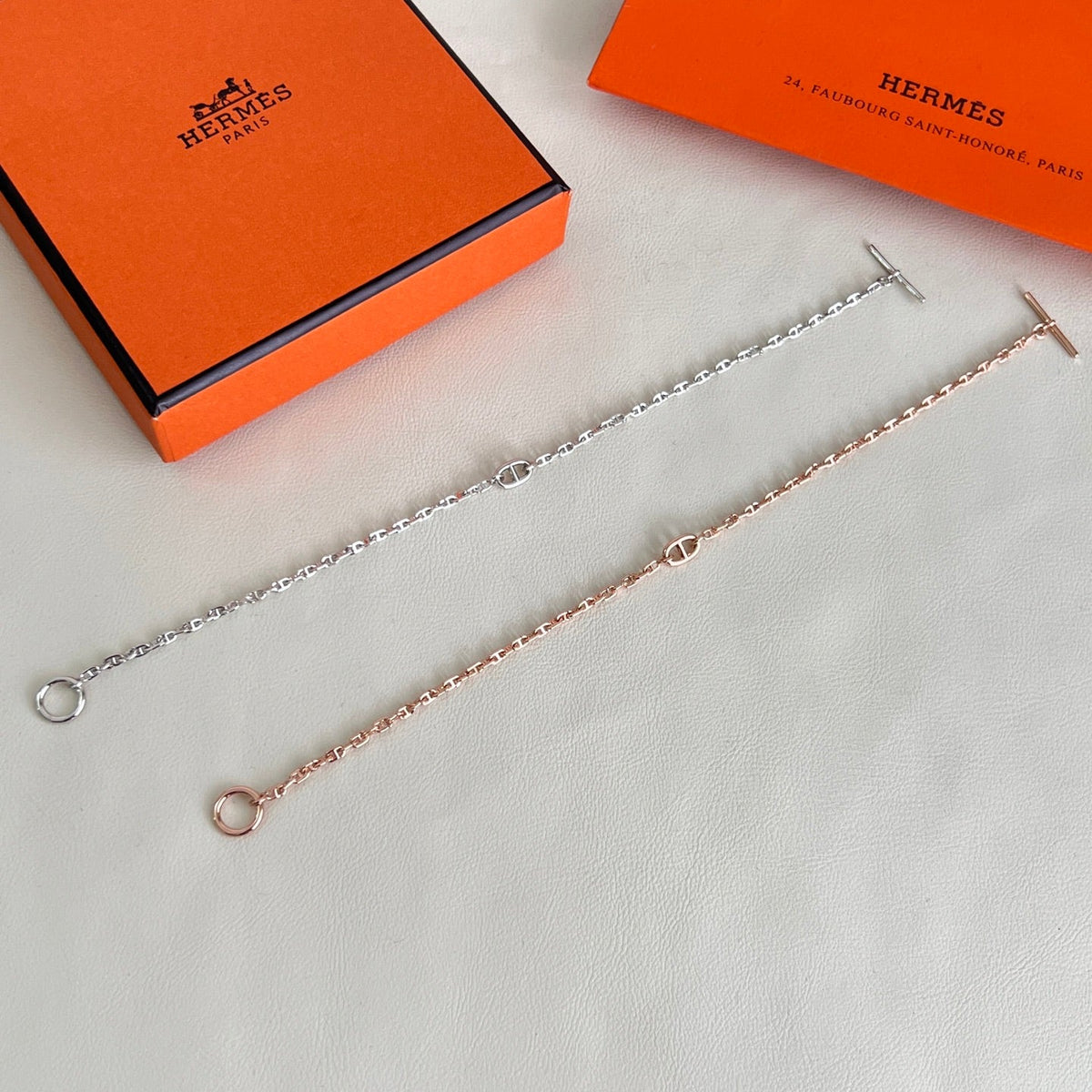 Martin Graham bracelet in polished metal-tone – front product view