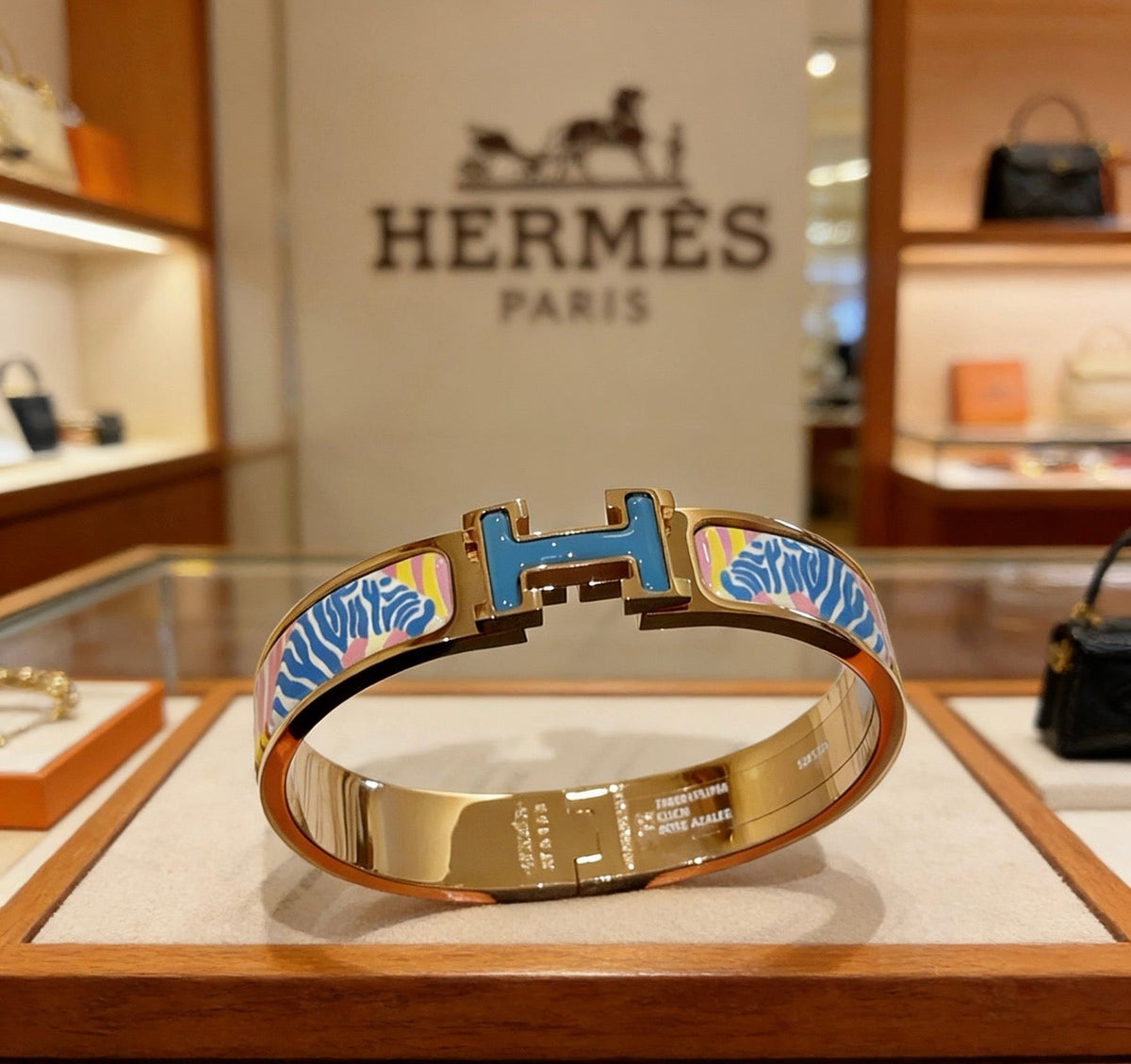 Martin Graham bangle in polished metal-tone – main product view