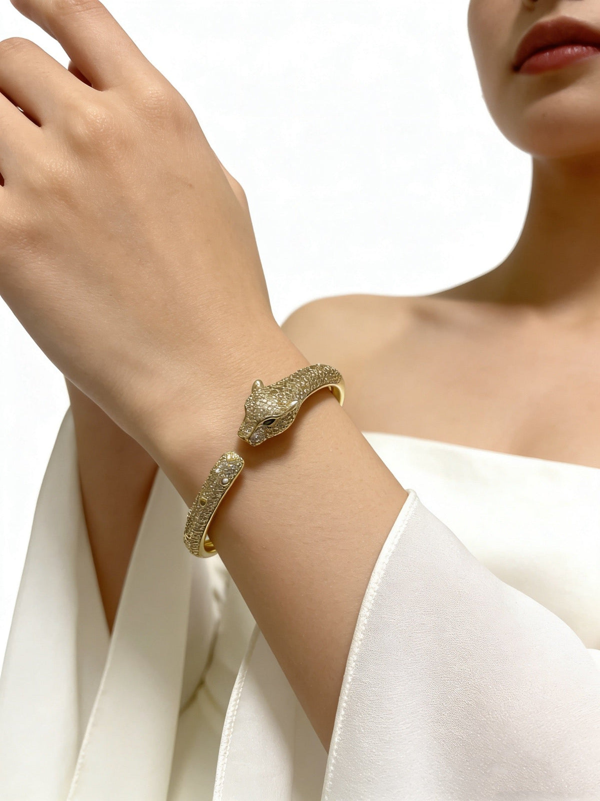 Martin Graham bracelet in polished metal-tone – main product view