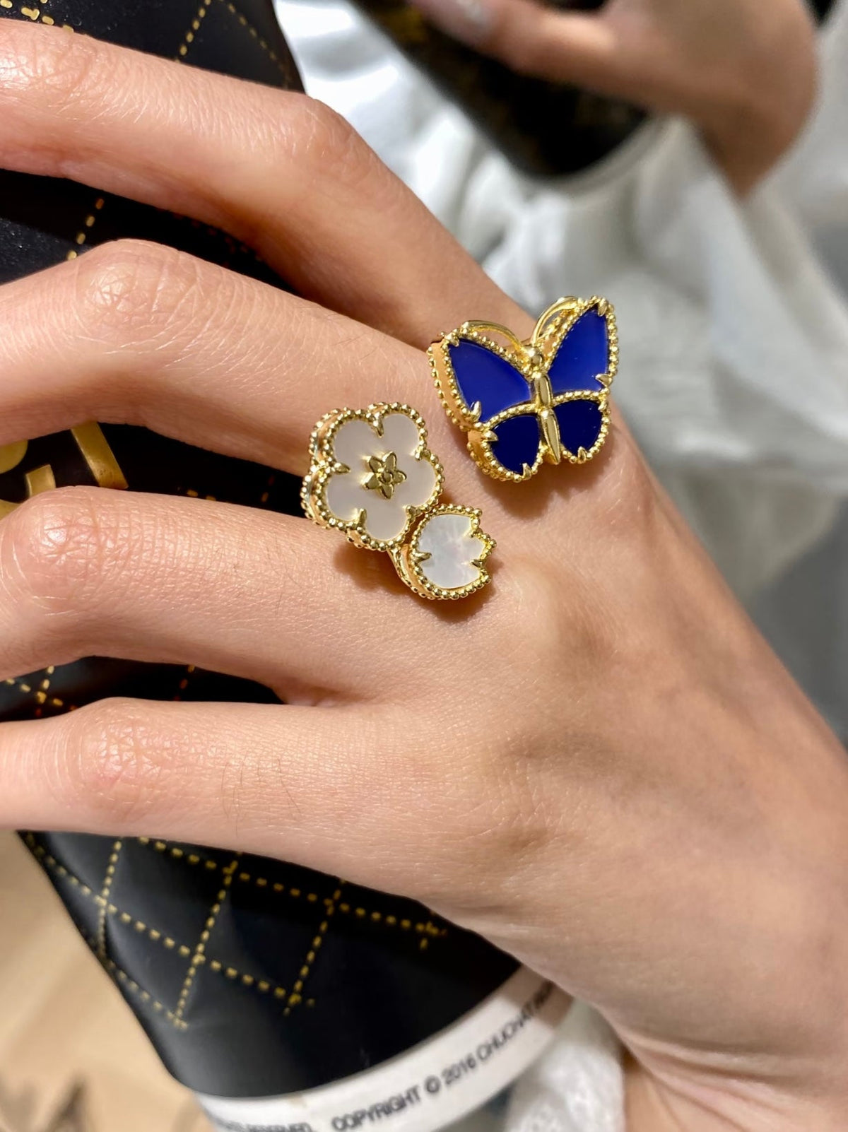 Martin Graham ring in polished metal-tone – close-up detail