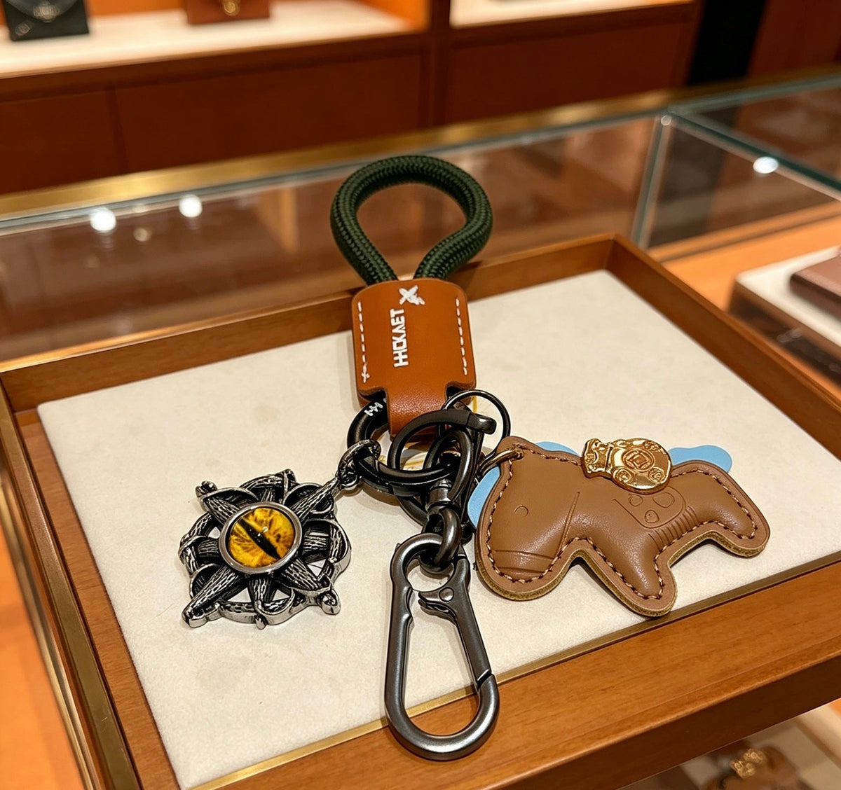 Martin Graham keychain in polished metal-tone – close-up detail
