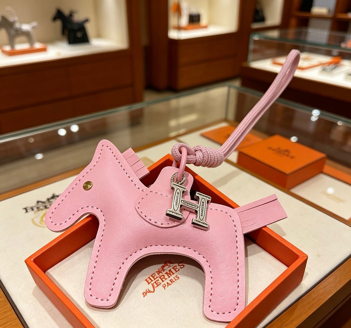 Martin Graham keychain in polished metal-tone – styled product view