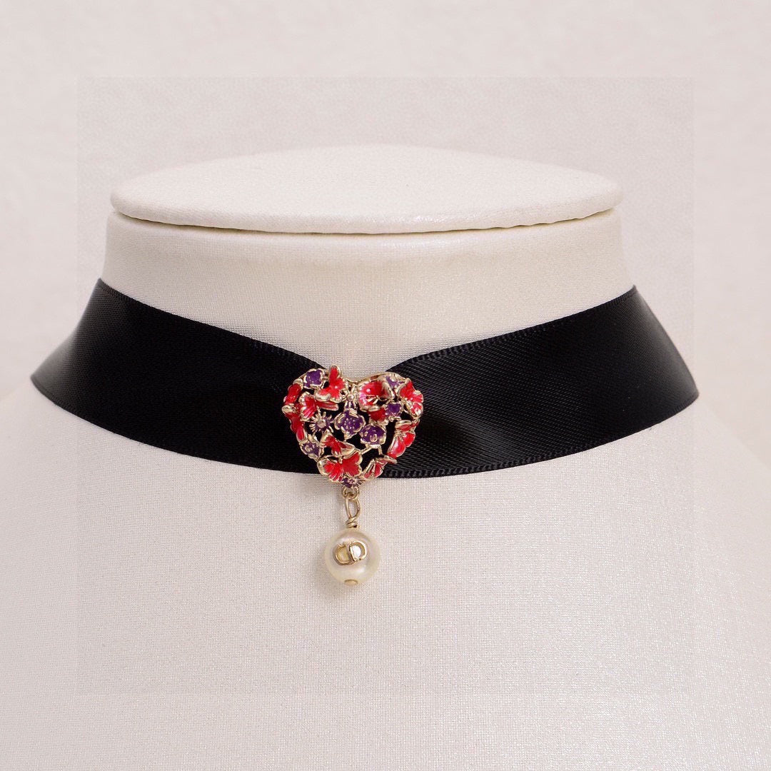 Martin Graham pendant necklace in polished metal-tone – main product view