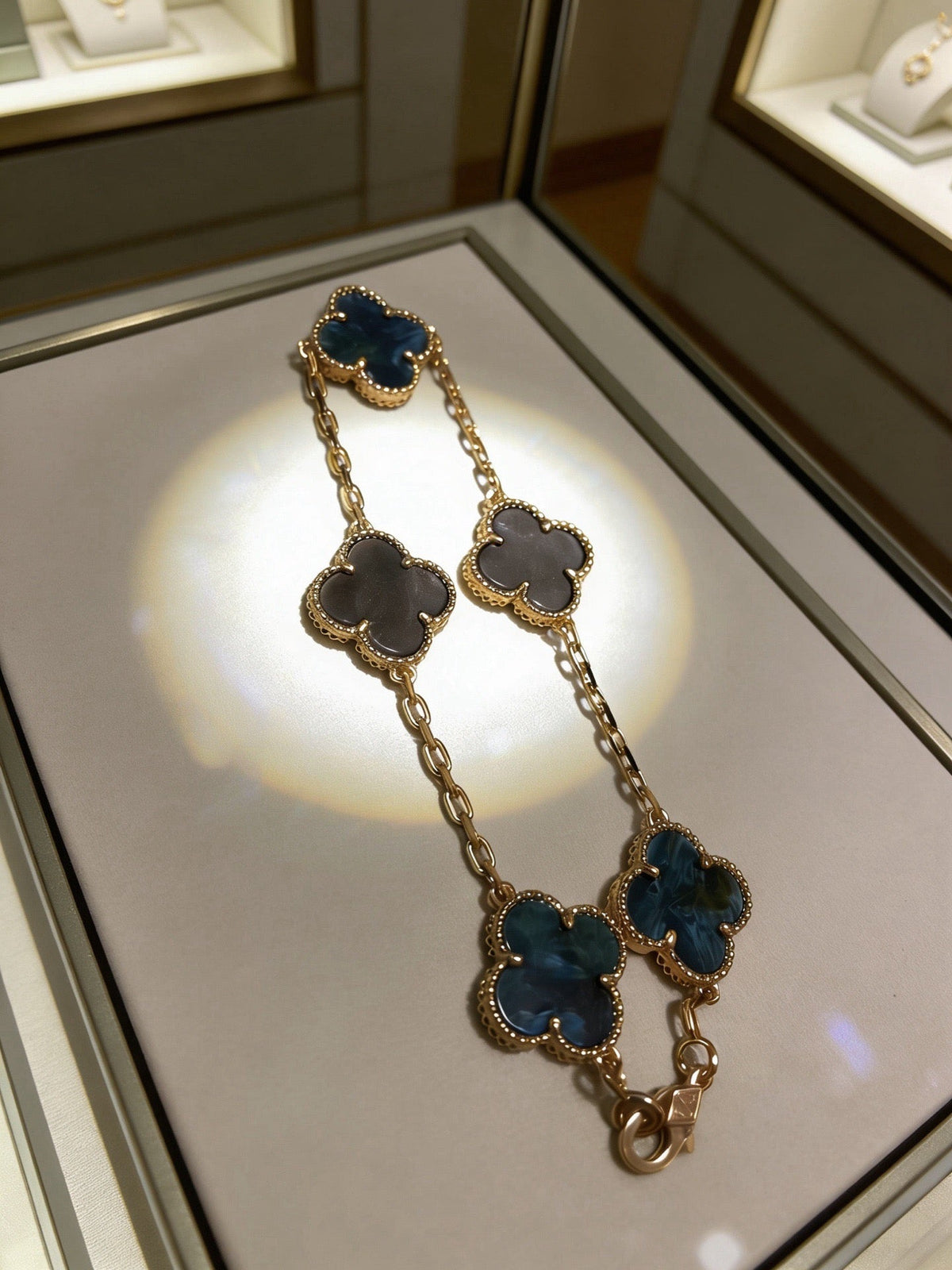 Martin Graham bracelet in polished metal-tone – front product view