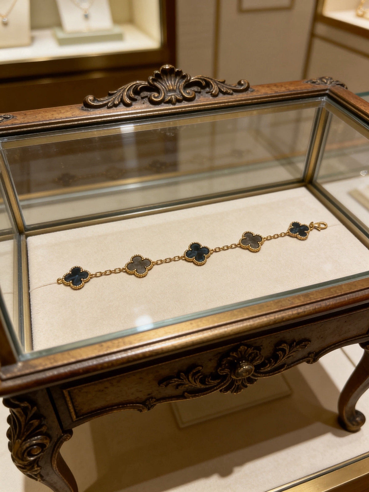 Martin Graham bracelet in polished metal-tone – main product view