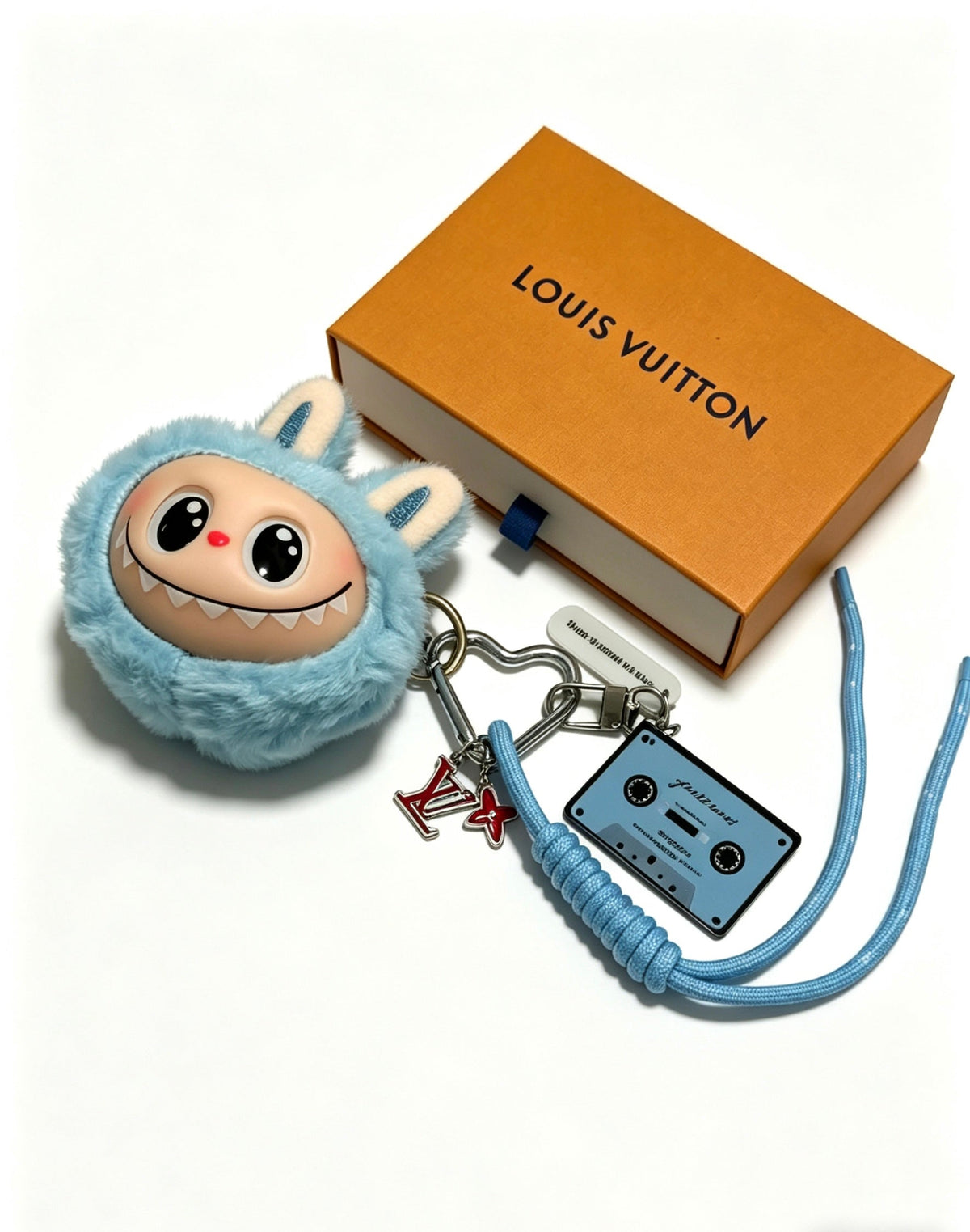 Martin Graham keychain in polished metal-tone – detail view