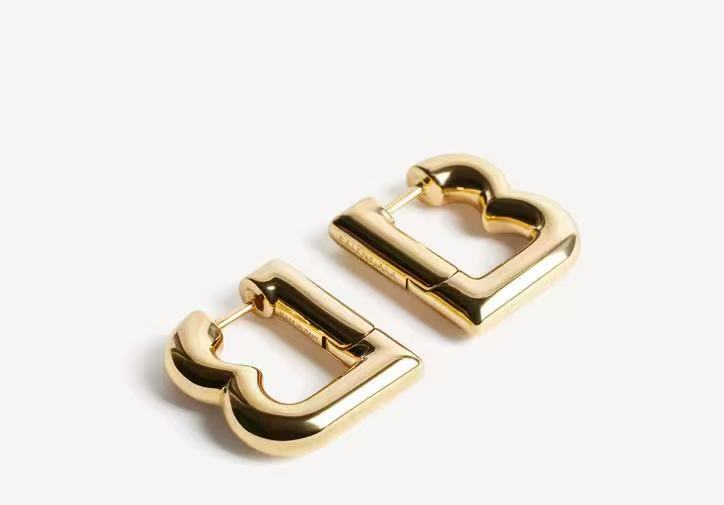 Martin Graham earrings in polished metal-tone – detail view