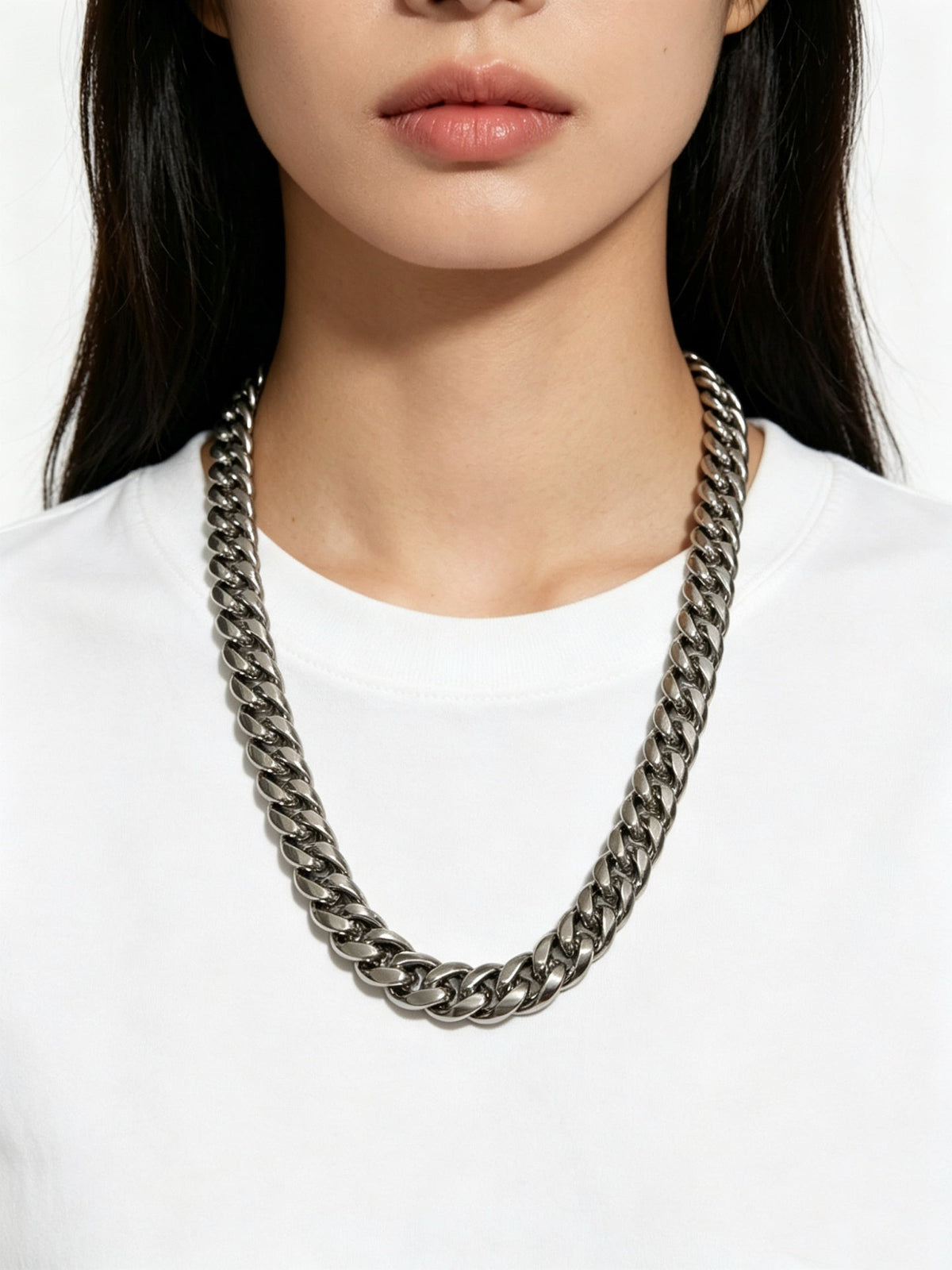 Martin Graham pendant necklace in polished metal-tone – detail view